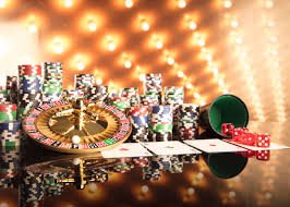 Giao diện slot online và live casino trên nền tảng 365 win